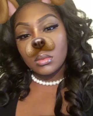 ????@tonibraxton thank you for teaching me to slay #blackmagic #melanin #jamaican #model #jaxmodel #makeupforblackwomen #makeupporn #eyebrowsonfleek