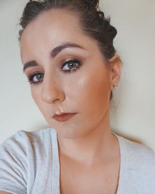Really enjoying the @storybookcosmetics Wizardry and Witchcraft palette!Products Used:?Maybelline Fit Me Matte and Poreless?Tarte Shape Tape Concealer?Anastasia Beverly Hills Brow Definer?Benefit Gimme Brow?MUFE Aqua XL Eyeliner Pencil?Colourpop Gel Pencil in Dirty Talk?Physician's Formula Butter Bronzer?Too Faced Love Flush in I Will Always Love You?Anastasia Beverly Hills Illuminator In So Hollywood?Colourpop Lip Liner x Iluvsarahii in Curvii?MAC x Gabriel Zamora Lipstick