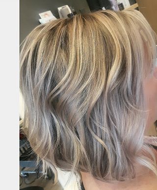 #balayagehighlights #redkencanada #redkenobsessed #hairdye #hairpainting #blondes #canmorehairstylist #cannorehairsalon #salon83 #hair #newwash #hairstory #hairstylist #canmorehair #beautifulhair #yychair #dimensionalblonde #olaplex #blondie #blondehair #blondehairrocks