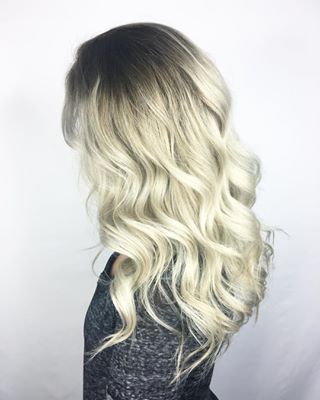 Titanium Ice Queen ?????? @studio417salon #blondehair #hairstylist #instahair #loveyourhair #usmooth #hair #modernsalon #btcpics #hotd #instalike #wellahair #wella #hairbrained #f4f