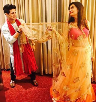 @priyanksharmaaa ❤❤ ❤ Follow -  @girlish.world_@girlish.world_@girlish.world_@girlish.world_@girlish.world_#girl #girls #love #accessories #outfit #bride  #lady #swag #hot #me #cute #accessories #beautiful #dress #sabyasachi #fun #smile #pretty #hair #friends #manishmalhotra #kik #fashion #makeup #bride #style #sweet #eyes #beauty