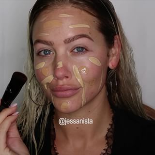 In love with September's @boxycharm box! Haha, like I am every month! It's always so exciting opening them up!Eyes: Pür Cosmetics Soirée Diaries Eyeshadow paletteBrows: @maccosmetics Eyebrows Blush: @studiomakeup Loose Blush Brush: @bareminerals Face Perfecting BrushLips: @colourpop Ultra Satin Lip stainHair mask: @briogeo Don't Despair Repair Deep Conditioning Mask#boxycharm #boxymail #boxybaddieLink is in description to sign up! ❤️ All boxes are $21 and valued over $100 with full size luxury items.