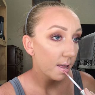 In depth eye portion of the tutorial I uploaded before using the @natashadenona Lila Palette ??