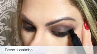 Amandoo esse delineador gatinho 2 em 1 da @misspinkbrasil! Super prático e fácil, né?! ?❤️ A @misspinkbrasil está vendendo por R$ 68,00! ?www.misspinkstore.com.br@misspinkbrasil@misspinkbrasil