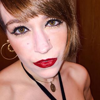 Haven't done a lot of makeup posts lately#makeup #eyes #eyeliner #mascara #lipstick #makeuponpoint #pretty #redlips #slay #makeupjunkie #workit #greeneyes