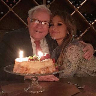 Happy Birthday to you....#MrWarrenBuffett ?????